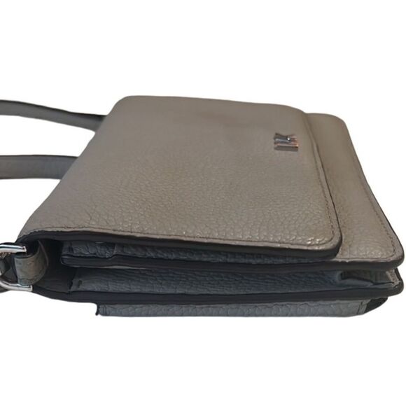 Michael Kors Taupe Pebbled Leather Detachable Adjustable Strap Crossbody - Picture 4 of 16